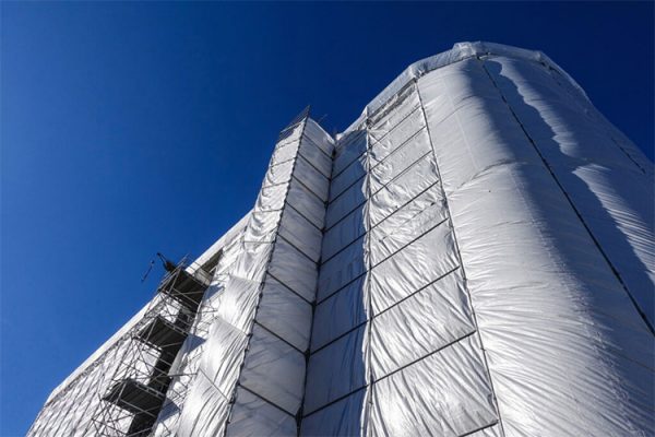 terpal penutup bangunan